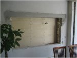 Gat in de muur.jpg